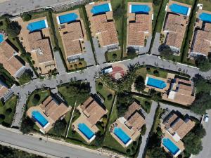 an overhead view of houses in a subdivision at Villa Villa Finesse Villas 3 dorm by Interhome in Son Bou