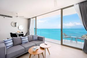 Fotografie z fotogalerie ubytování 2 Bedroom Beachfront Aqua Apartment SDV374 By Samui Dream Villas v destinaci Ko Samui