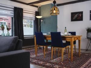 Posezení v ubytování Apartment Delfzijl by Interhome