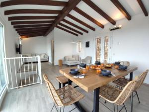 Χώρος καθιστικού στο Villa Aurora by Interhome