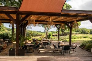 Vrt pred nastanitvijo Tamarina Golf & Spa Boutique Hotel