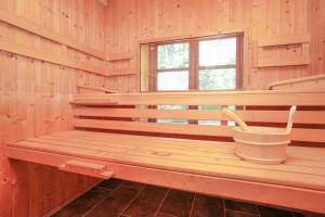 Fotografie z fotogalerie ubytování Ruhe unter Reet-Haus mit Sauna, Whirlpool und Kamin v destinaci Gnarrenburg