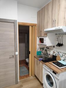 A kitchen or kitchenette at KHORS