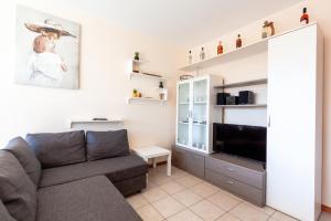 TV a/nebo společenská místnost v ubytování Anna