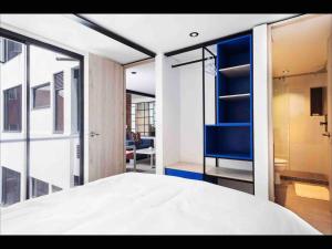 Katil atau katil-katil dalam bilik di Stylish 2BR Chapinero Apt - Prime Location!