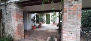 Afbeelding uit fotogalerij van Appartamento INTERVALLO a 5 min da Aquardens in Pescantina +7 foto's