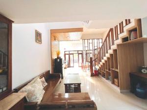 Ein Sitzbereich in der Unterkunft KENPI Homestay