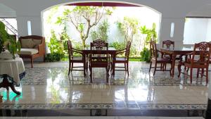 A seating area at Griya Asih