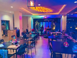 Restaurace v ubytování RNJ Hotel