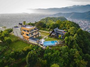 Vaade majutusasutusele The Pipal Tree, Mountain Villa in Pokhara, Methlang linnulennult