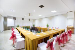 Zona business o sala de conferencias en Hotel Cianjur Cipanas