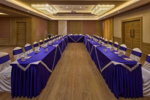 Konferenční prostory v ubytování Grand Continent Hosur A Sarovar Portico Affiliate Hotel