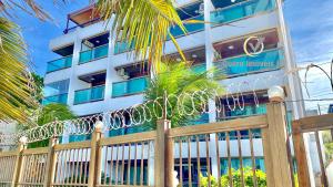 O edifício em que o apartamento se localiza
