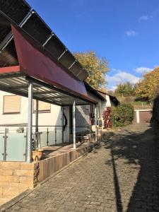 Das Gebäude in dem sich die Ferienwohnung befindet