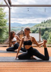 Hostia v ubytovaní Ведмежа гора Family Resort & Spa