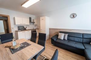 Kuchnia lub aneks kuchenny w obiekcie Apartments Wimpissinger