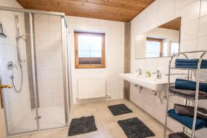 Kúpeľňa v ubytovaní Apartments Wimpissinger + 37 fotografií