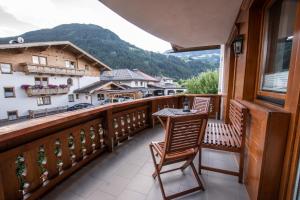 En balkon eller terrasse på Apartments Wimpissinger