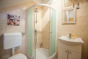 Kúpeľňa v ubytovaní Apartments Bubalova Split