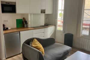 Cosy love cocoon near the Tour Montparnasse