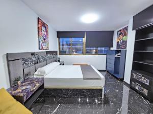 Kuchnia lub aneks kuchenny w obiekcie Apartamentos Benidorm Black