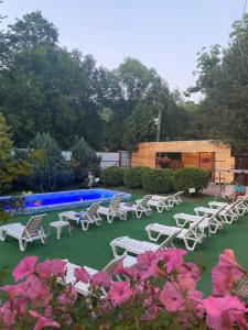Bazén v ubytování Guest house Shulc nebo v jeho okolí