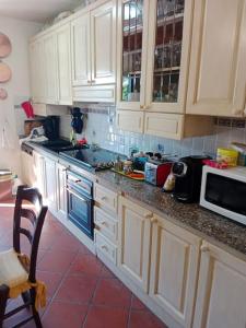 Gallery image of Preciosa casa en la Toscana con piscina in Bagni di Lucca +18 photos