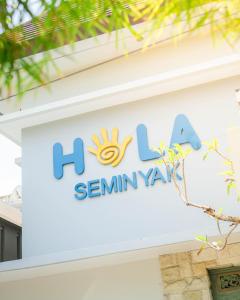 Certifikát, hodnocení, plakát nebo jiný dokument vystavený v ubytování Hola Seminyak