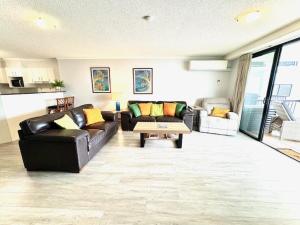 Istumisnurk majutusasutuses Serene 3BR Beachfront Retreat, Relax & Reconnect
