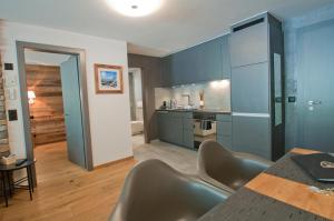 Dapur atau dapur kecil di Z Suite Zermatt