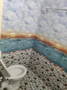 Koupelna v ubytování Vibrant 1 BHK Studio House Park Views@ Begurwoods