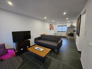 Küche/Küchenzeile in der Unterkunft Appart'Hôtel Trazegnies
