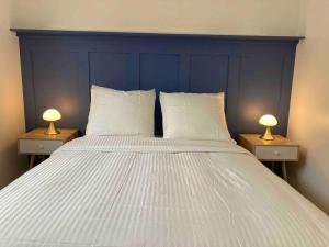 Giường trong phòng chung tại Le Daumesnil Apartment + Balcon 2BR 4/6peoples