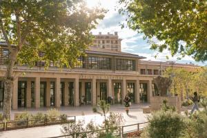 Fotografie z fotogalerie ubytování The Originals Résidence Aix Schuman v Aix-en-Provence
