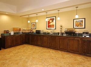 Fotografie z fotogalerie ubytování Hometown Executive Suites v destinaci Bridgeport