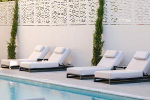 Majoituspaikassa Brasil Suites Boutique Hotel tai sen lähellä sijaitseva uima-allas
