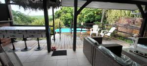 Kolam renang di atau dekat dengan Le Chalet Tropical