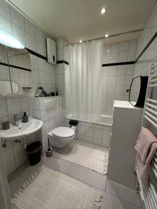 Ένα μπάνιο στο Apartment Laurier +7 φωτογραφίες