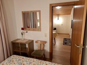 Posteľ alebo postele v izbe v ubytovaní Haus Mansaura