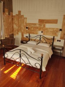 Posteľ alebo postele v izbe v ubytovaní 1920s Rooms