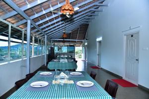 Fotografie z fotogalerie ubytování SHREE BALAJI PALACE Homestay v destinaci Madikeri