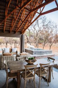 Fotografie z fotogalerie ubytování Minara Private Boutique Game Lodge v destinaci Dinokeng Game Reserve