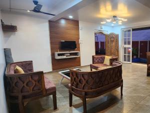 Μια τηλεόραση ή/και κέντρο ψυχαγωγίας στο Anudra Villa