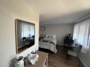 Gallery image of Lincoln House Motel in Lincoln +4 photos