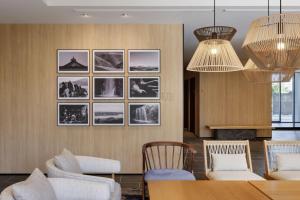 Fairfield by Marriott Kumamoto Aso的休息区