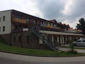 Budova, v ktorej sa apartmán nachádza