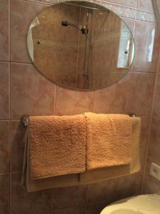 Ένα μπάνιο στο Roberto Vila +30 φωτογραφίες