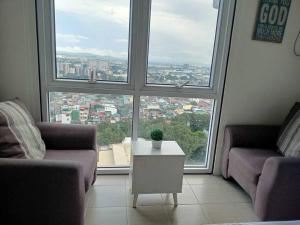 Seating area sa Studio Unit fully furnished staycation in Pasig PH