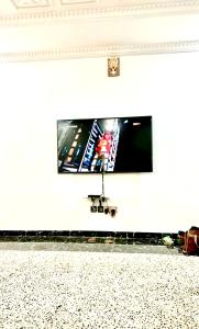 A television and/or entertainment centre at Elephant villa