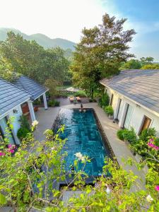 Bazén v ubytování Blue Mountain Villa - Venuestay nebo v jeho okolí